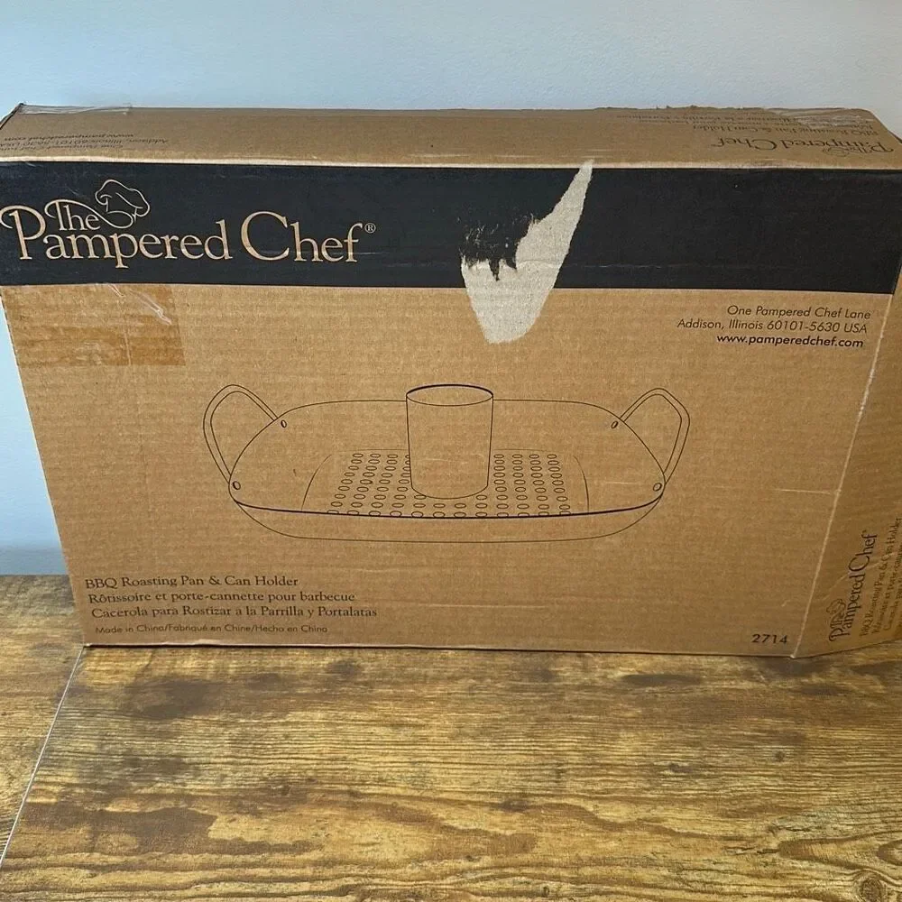 Pampered Chef BBQ Roasting Pan‎ & Can Holder #2714 Discontinued NEW in Box